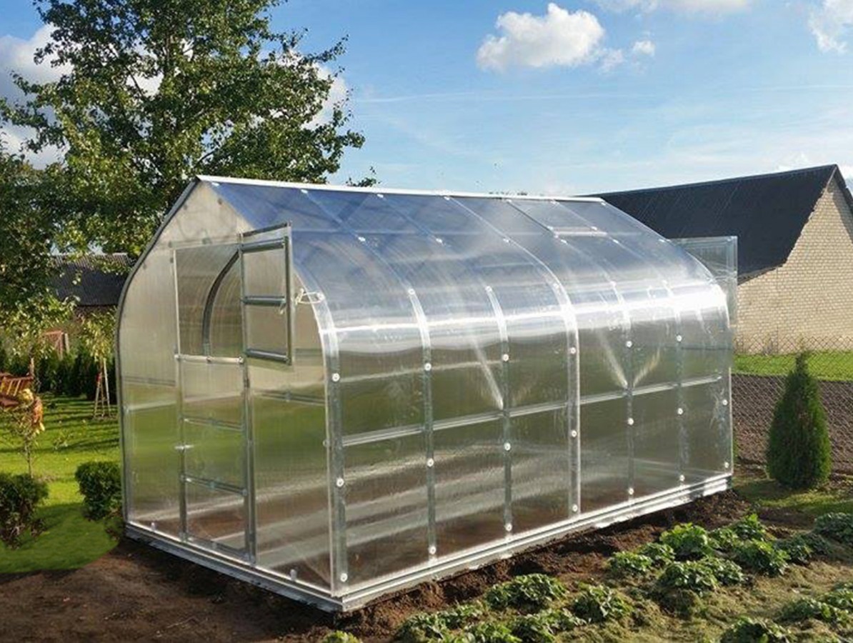 Zahradní skleník Gutta Gardentec Standard 4x2,5 m PC 4 mm