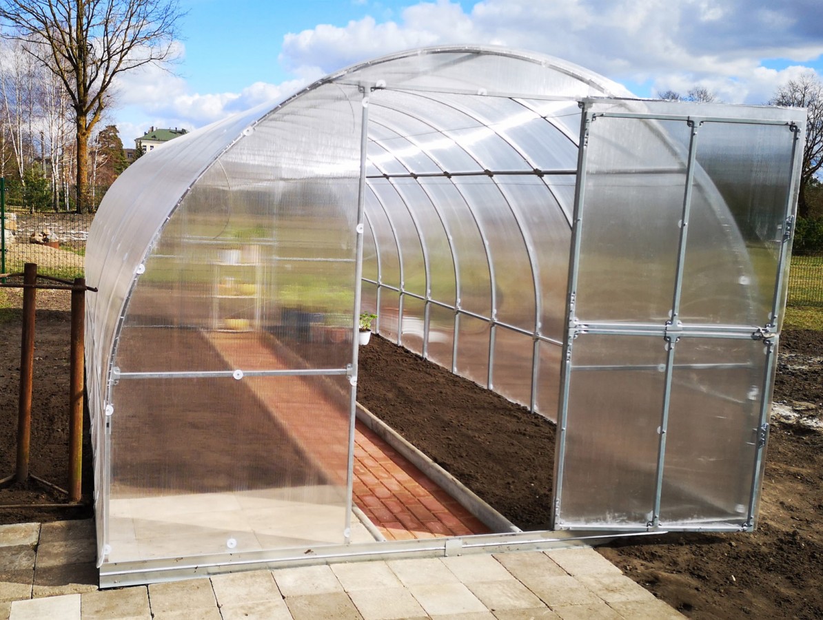 Zahradní skleník Gardentec Classic T 8x3 m PC 4 mm