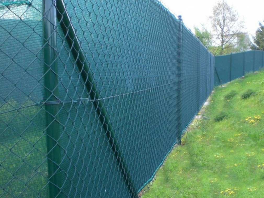 Stínící tkanina na plot  2x100m | m2