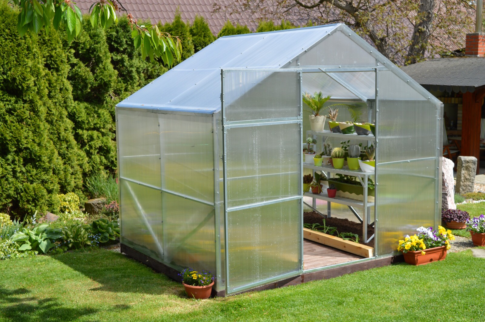 Zahradní skleník DOMIK 2,6x6m  PC 4 mm